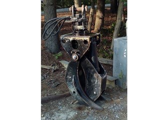 Barko Logging Attachment